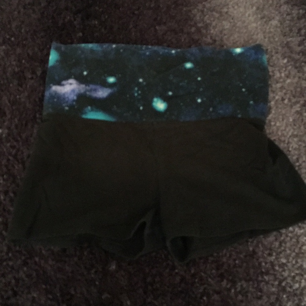 PINK Victoria’s Secret Yoga Shorts!